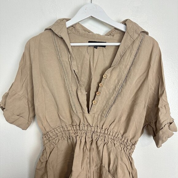 BLANK NYC Linen Blend Button Up Romper in Tan Size Medium - Picture 4 of 10